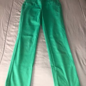 Green leggings (jean style)